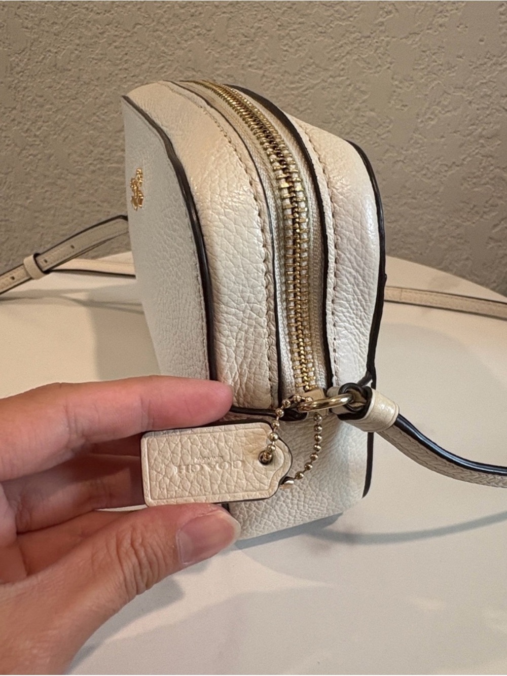 Coach Chalk Pebbled Leather Crossbody Bag - Picture 3 of 12